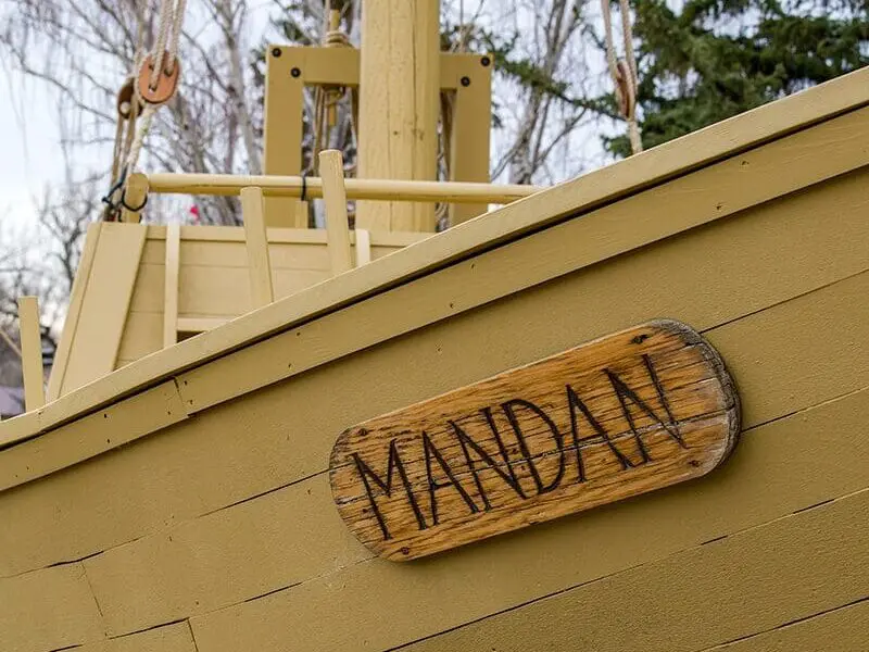 The Keelboat Mandan