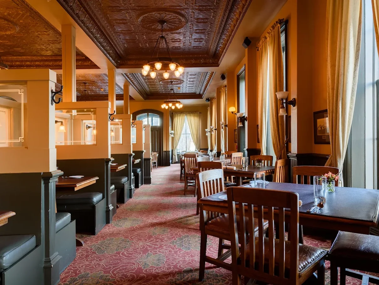 Union Grille Restaurant