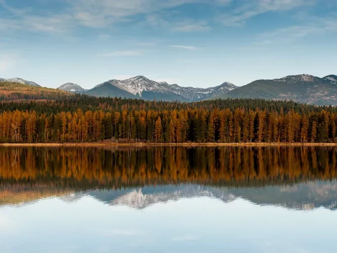 20 Best Places to Visit in Montana—National Parks, Ski Resorts, and Charming Small Towns Included